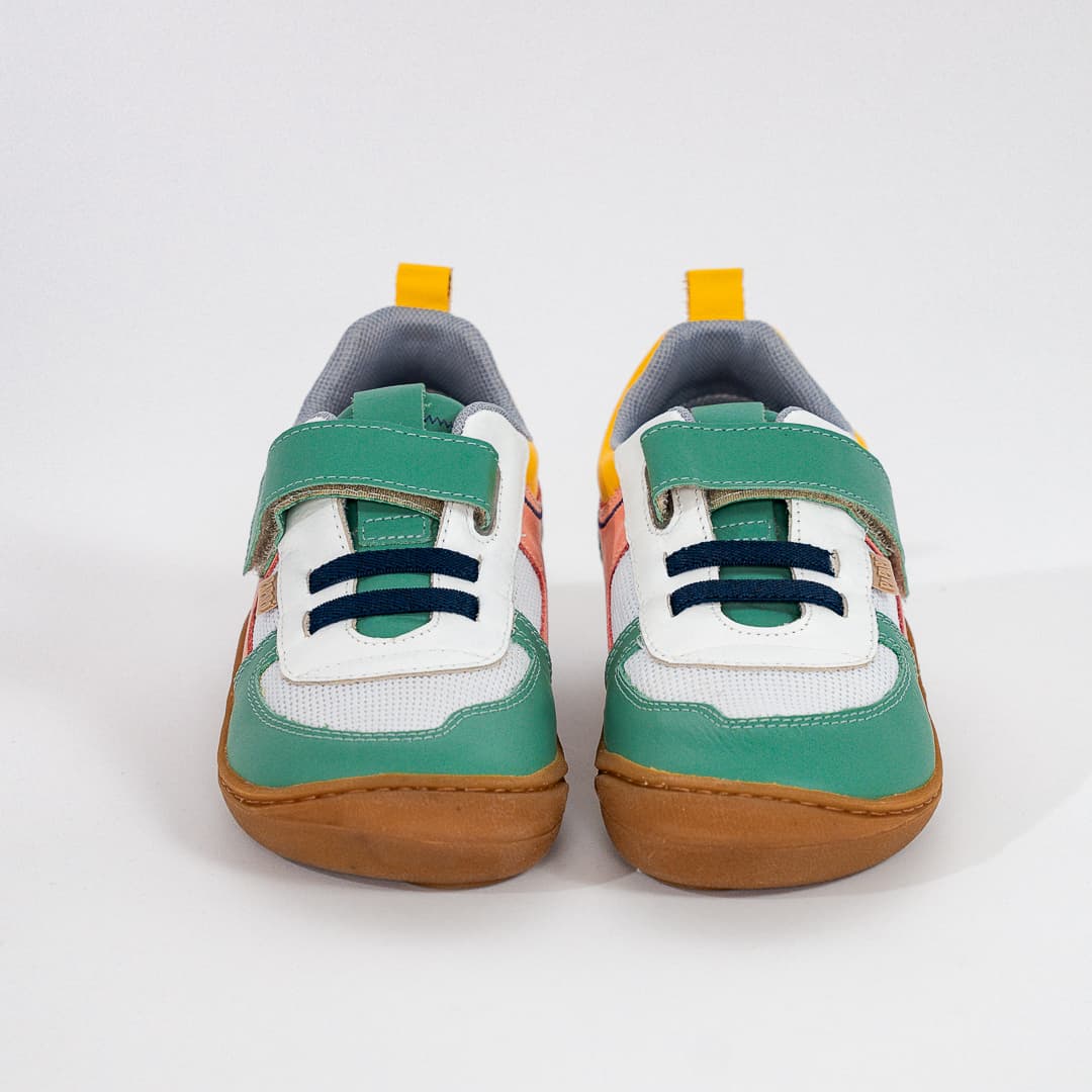 Tenis cuero barefoot verde 1
