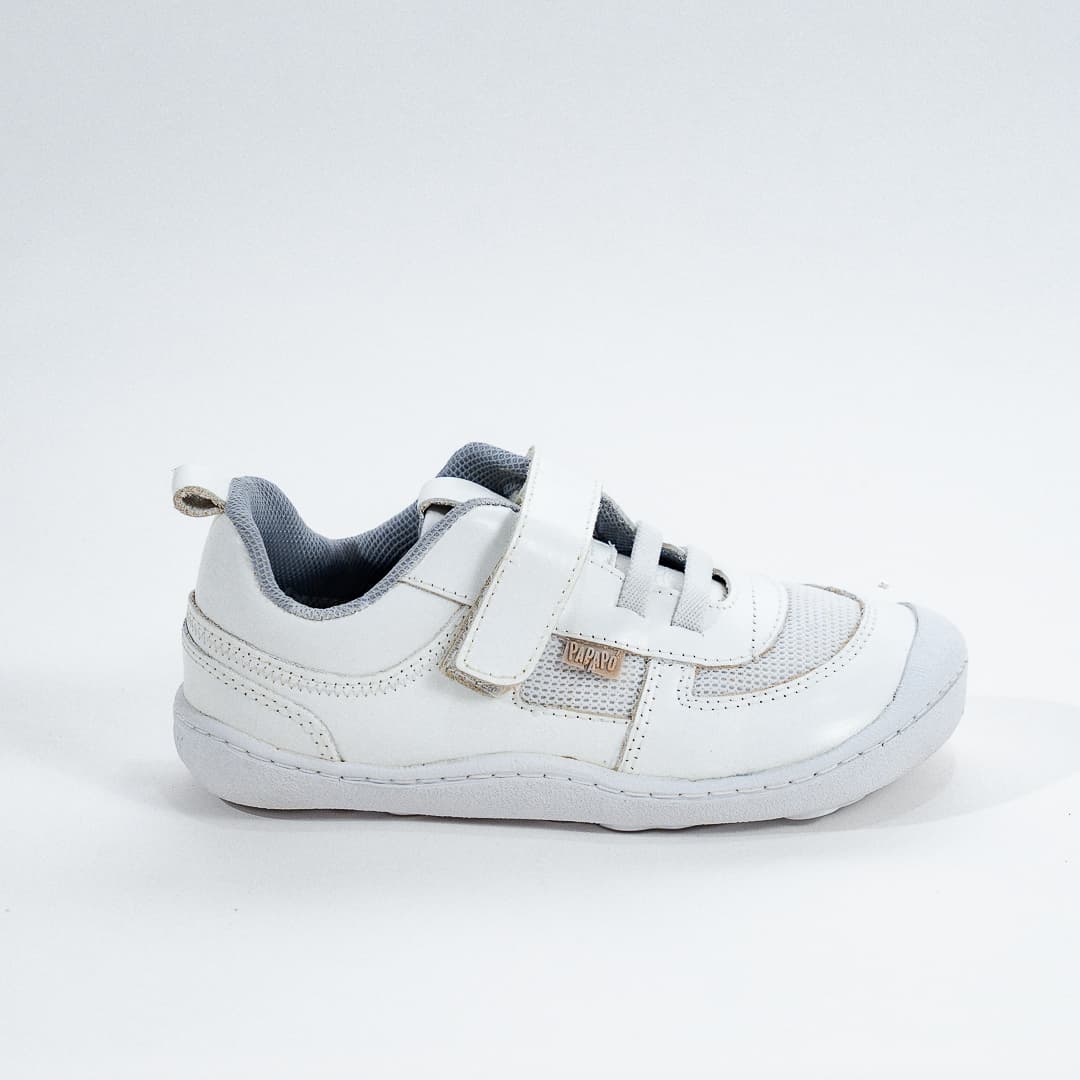 Tenis cuero barefoot blanco 3